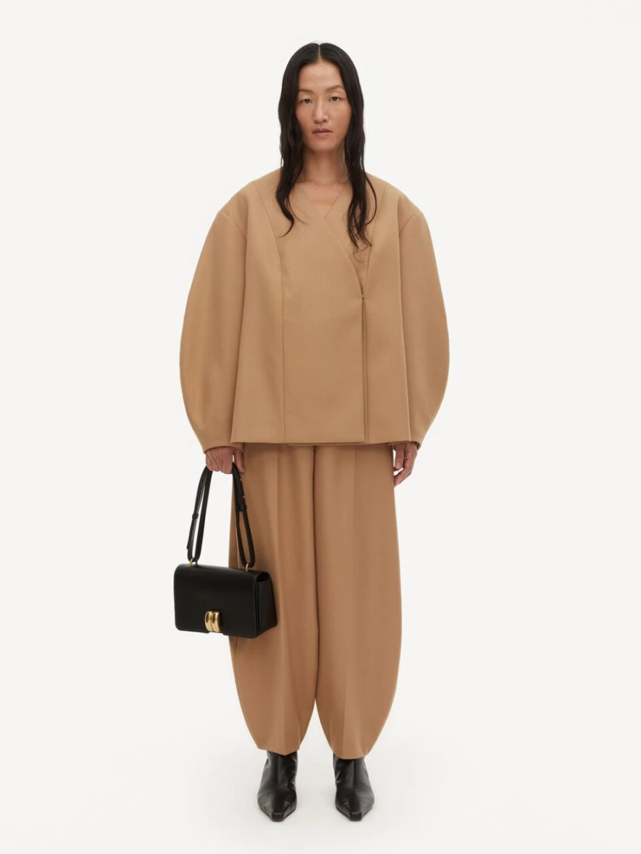 By Malene Birger Women's Gardis Jacket in Light Camel | Lightweight Outerwear