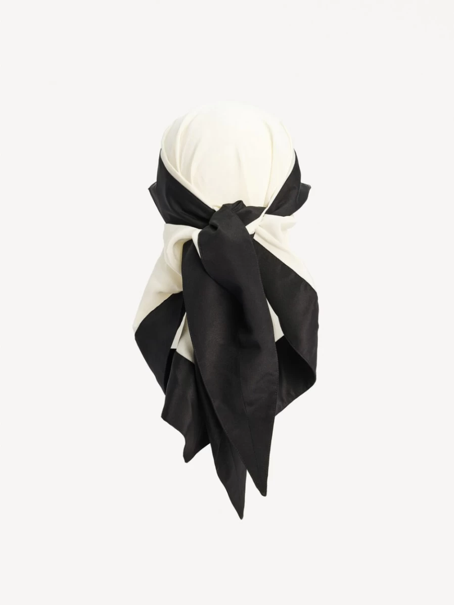 By Malene Birger Aubrielle Women's Silk Hat in Block Stripe