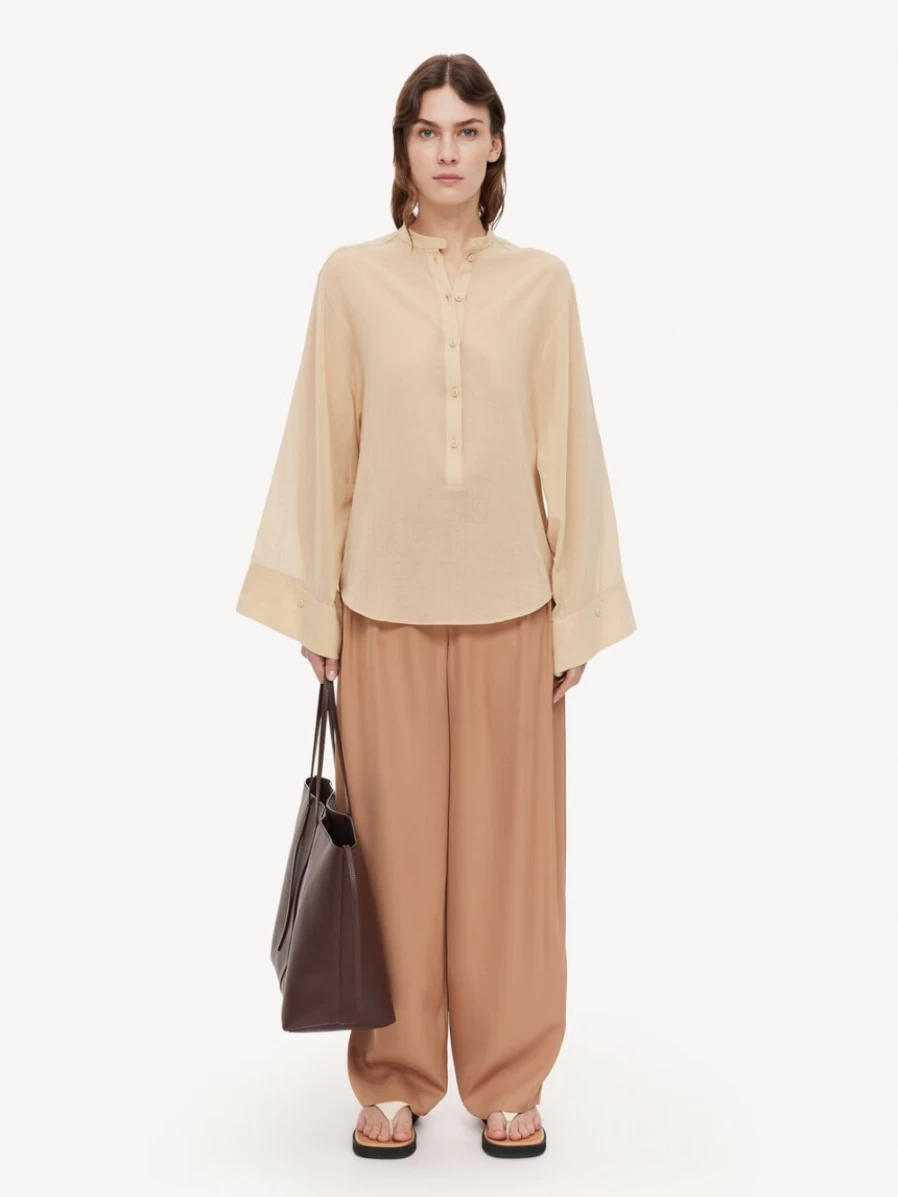 By Malene Birger Women's Aluna Organic Cotton Blouse in Wet Sand