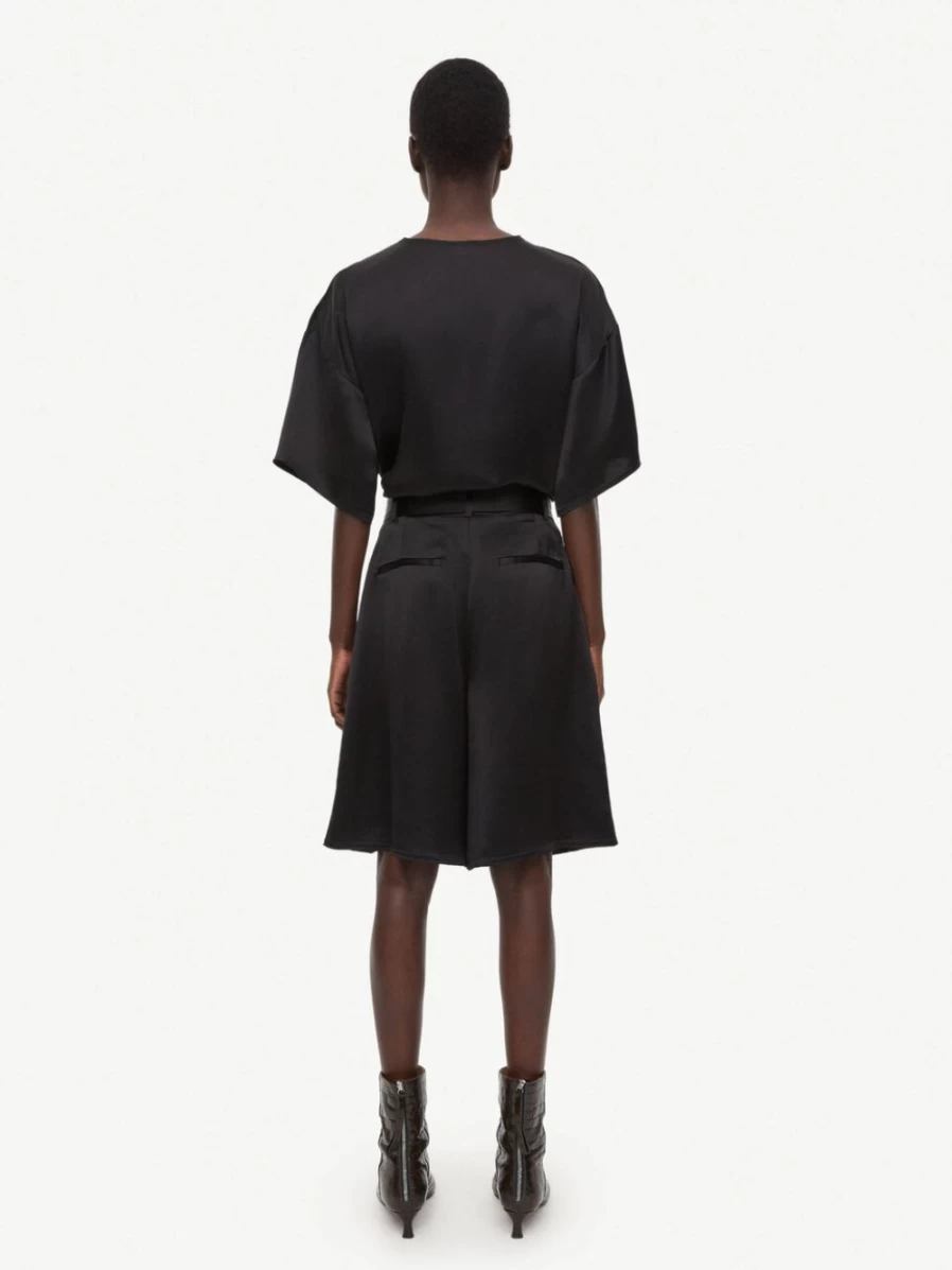 By Malene Birger Women's Black High-Waisted Shorts - Povilla